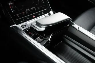 Audi e-tron, 230 kW, elekter, automaat, nelikvedu