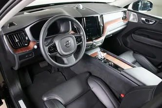 Volvo XC60, 2.0, 335 kW, подключаемый гибрид, автомат, полный привод