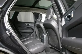 Volvo XC60, 2.0, 335 kW, подключаемый гибрид, автомат, полный привод