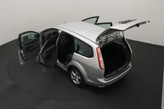 Ford Focus, 1.6, 74 kW, bensiin, manuaal, esivedu