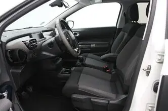 Citroën C4 Cactus, 1.6, 73 kW, diesel, manual, front-wheel drive