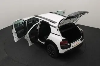 Citroën C4 Cactus, 1.6, 73 kW, diesel, manual, front-wheel drive