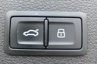 Audi e-tron, 158 kW, electric, automatic, four-wheel drive