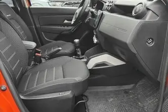 Dacia Duster, 1.0, 67 kW, petrol, manual, front-wheel drive