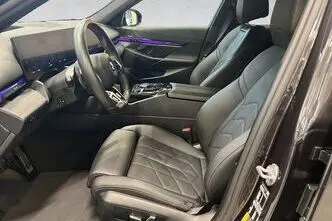 BMW i5, 127 kW, elekter, automaat, nelikvedu