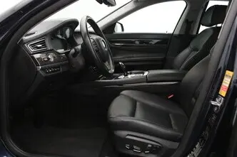 BMW 730, 3.0, 190 kW, diesel, automatic, four-wheel drive