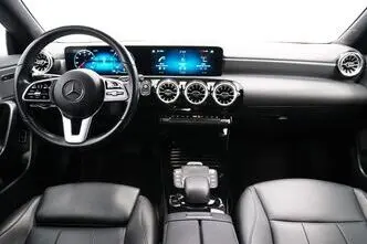 Mercedes-Benz CLA 250, 1.3, 118 kW, plug-in hybrid, automatic, front-wheel drive