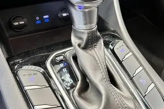 Hyundai IONIQ, 1.6, 77.2 kW, hübriid, automaat, esivedu