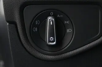 Volkswagen Touran, 2.0, 85 kW, дизель, автомат, передний привод