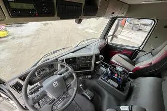 Volvo FM 410 6x2*4, 308 kW, diesel, automatic