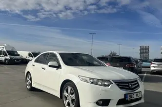 Honda Accord, 2.0, 115 kW, petrol, automatic, front-wheel drive