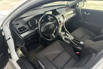Honda Accord, 2.0, 115 kW, petrol, automatic, front-wheel drive