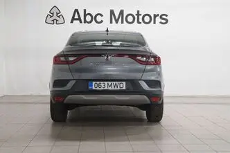 Renault Arkana, 1.3, 103 kW, гибрид, автомат, передний привод