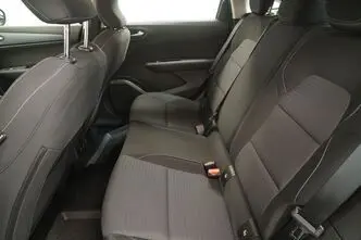 Renault Arkana, 1.3, 103 kW, гибрид, автомат, передний привод