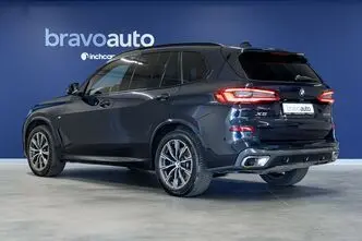 BMW X5, 3.0, 195 kW, diesel, automatic, four-wheel drive