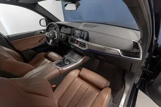 BMW X5, 3.0, 195 kW, diesel, automatic, four-wheel drive