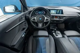 BMW 118, 1.5, 100 kW, bensiin, automaat, esivedu