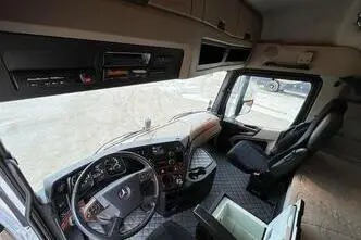 Mercedes-Benz Actros, 12.8, 330 kW, diisel, tagavedu