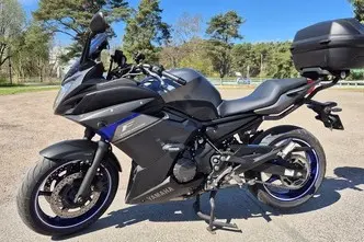 Yamaha XJ6, 0.6, 57 kW, petrol, manual, rear-wheel drive