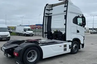 Iveco S-Way, 368 kW, diisel, automaat, tagavedu