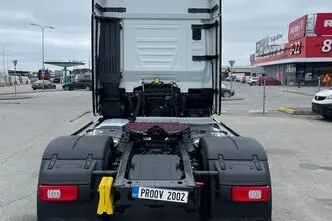 Iveco S-Way, 368 kW, diisel, automaat, tagavedu
