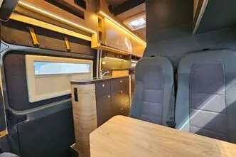 Globe-Traveller VOYAGER, 2.2, 132 kW, diesel, automatic, front-wheel drive