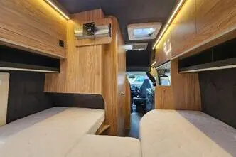 Globe-Traveller VOYAGER, 2.2, 132 kW, diesel, automatic, front-wheel drive