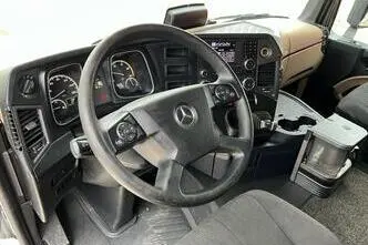 Mercedes-Benz Actros, 310 kW, diesel, automatic