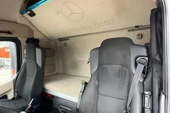 Mercedes-Benz Actros, 310 kW, diesel, automatic