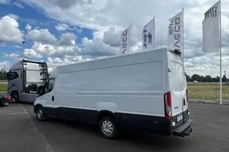 Iveco Daily, 3.0, 132 kW, дизель, автомат, задний привод