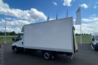 Iveco Daily, 2.3, 100 kW, дизель, автомат, задний привод