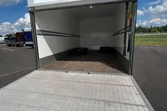 Iveco Daily, 2.3, 100 kW, дизель, автомат, задний привод