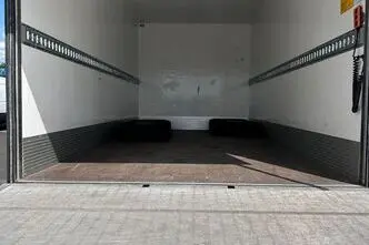 Iveco Daily, 2.3, 100 kW, дизель, автомат, задний привод