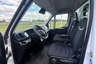 Iveco Daily, 2.3, 100 kW, дизель, автомат, задний привод