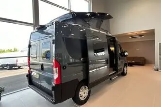 Laika ECOVIP, 2.2, 103 kW, diesel, automatic, front-wheel drive