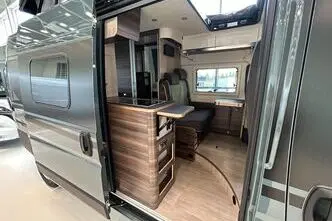 Laika ECOVIP, 2.2, 103 kW, diesel, automatic, front-wheel drive