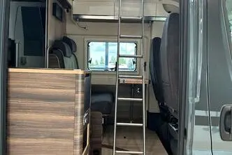 Laika ECOVIP, 2.2, 103 kW, diesel, automatic, front-wheel drive