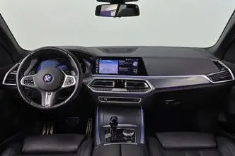 BMW X5, 3.0, 210 kW, hybrid, automatic, four-wheel drive
