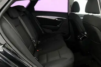 Hyundai i40, 2.0, 130 kW, bensiin, automaat, esivedu