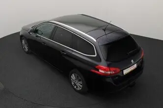 Peugeot 308, 1.5, 96 kW, дизель, механическая, передний привод