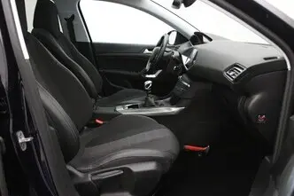 Peugeot 308, 1.5, 96 kW, дизель, механическая, передний привод