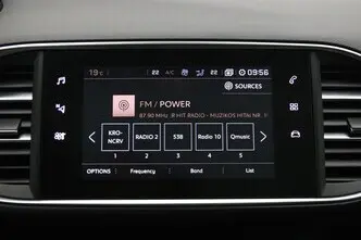 Peugeot 308, 1.5, 96 kW, дизель, механическая, передний привод