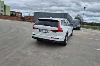Volvo V60 Cross Country, 2.0, 140 kW, дизель, автомат, полный привод