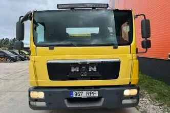 MAN TGL 12.250 4x2, 6.9, 184 kW, diesel, manual, rear-wheel drive