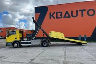 MAN TGL 12.250 4x2, 6.9, 184 kW, diesel, manual, rear-wheel drive