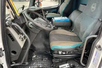 Volvo FM 330 4x2, 250 kW, diisel, automaat