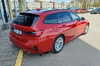 BMW 318, 2.0, 110 kW, hybrid, automatic, rear-wheel drive