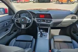 BMW 318, 2.0, 110 kW, hybrid, automatic, rear-wheel drive