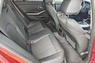 BMW 318, 2.0, 110 kW, hybrid, automatic, rear-wheel drive