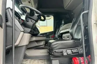 Scania R540, 397 kW, дизель, автомат